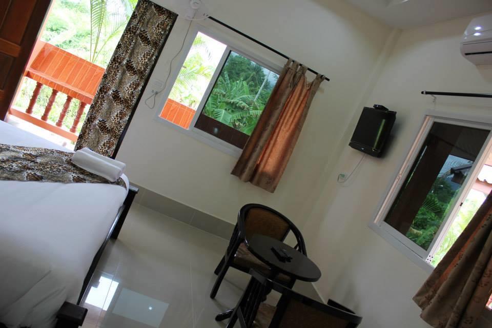 Baan Mek Lom Hotel Khao Lak Buitenkant foto