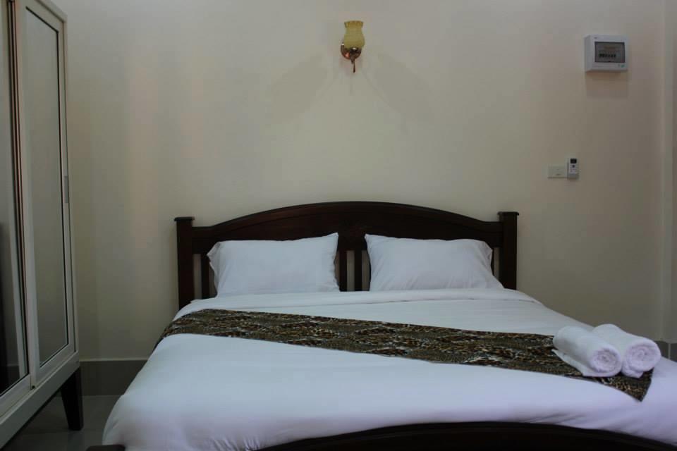 Baan Mek Lom Hotel Khao Lak Buitenkant foto