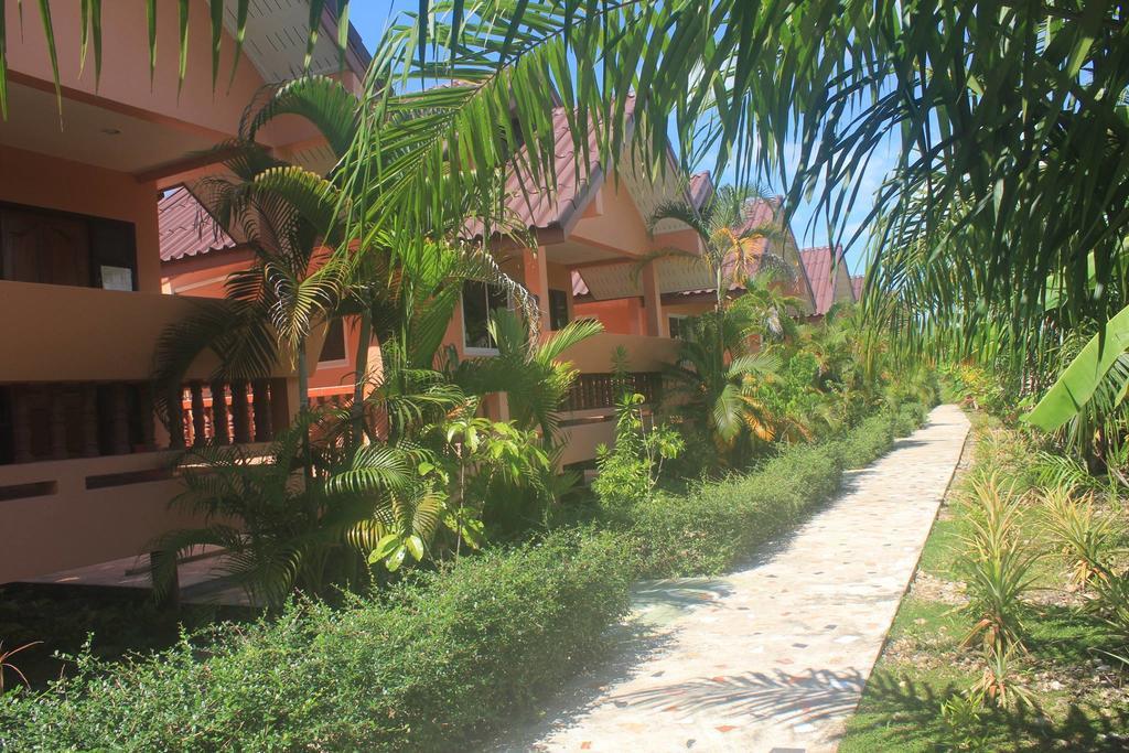 Baan Mek Lom Hotel Khao Lak Buitenkant foto