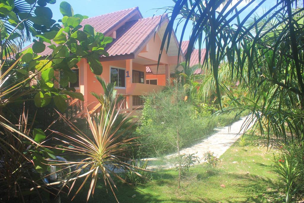 Baan Mek Lom Hotel Khao Lak Buitenkant foto