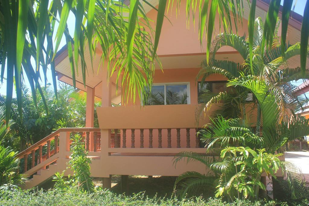 Baan Mek Lom Hotel Khao Lak Buitenkant foto