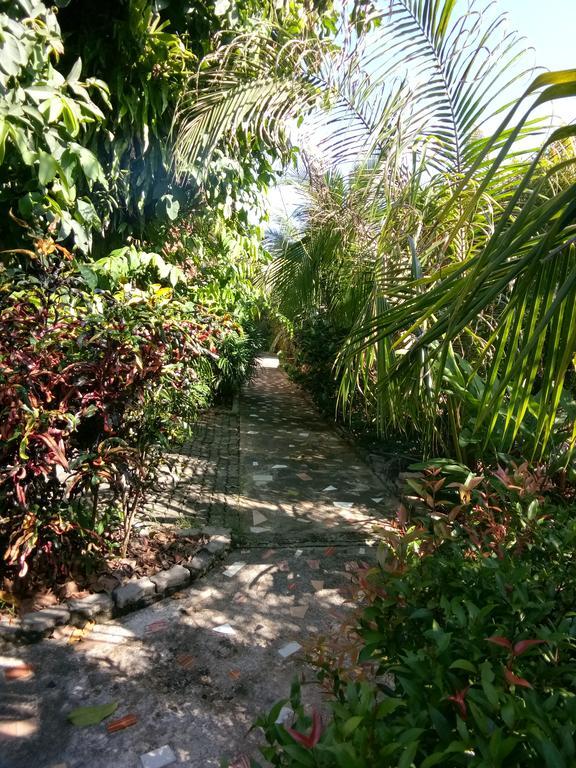 Baan Mek Lom Hotel Khao Lak Buitenkant foto